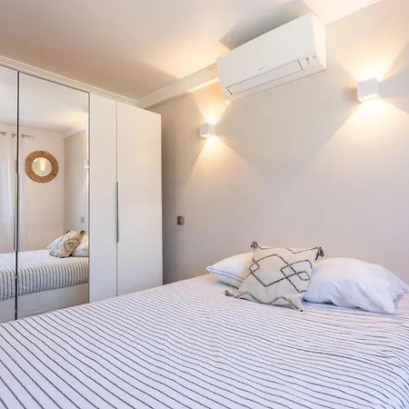 Palmier Avec Piscine * Roquebrune-sur Argens