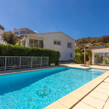 Palmier Avec Piscine Villa *